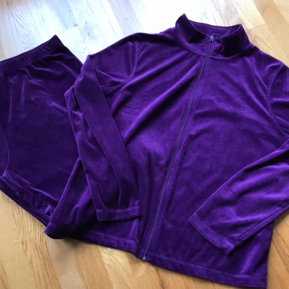 VELOUR LOUNGE SET